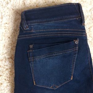 “Ab slimming” Jean